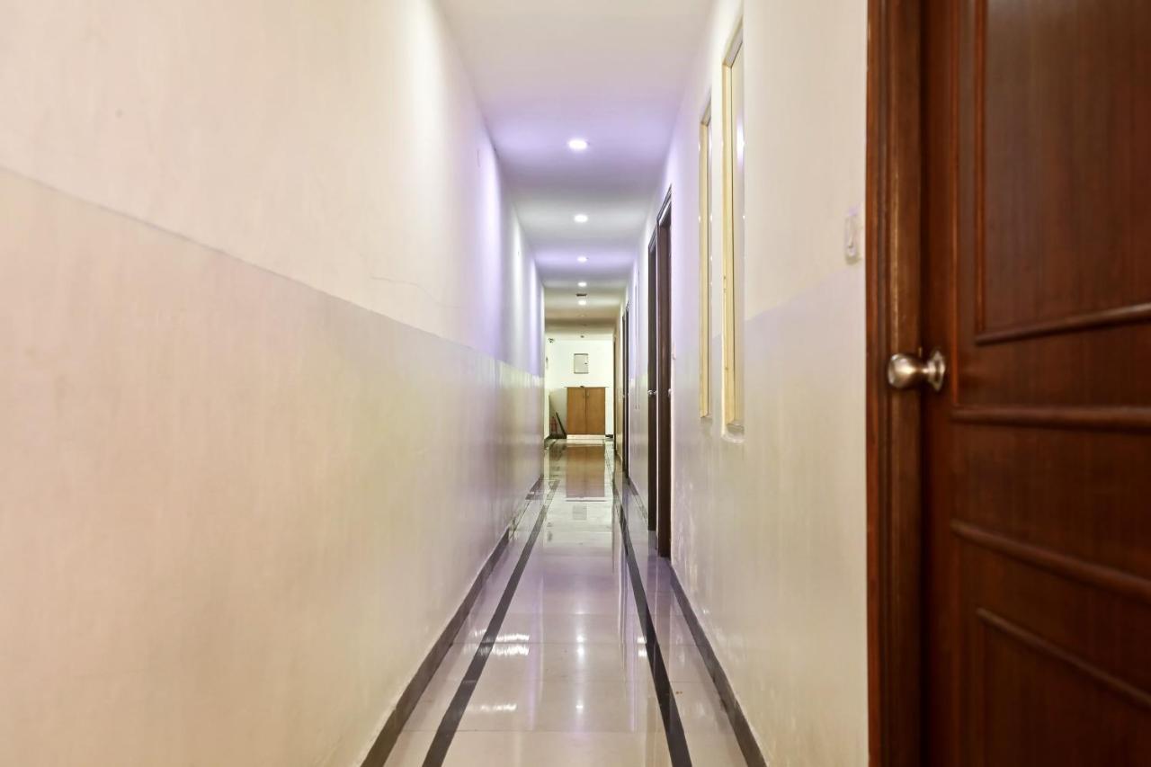 Oyo 44065 Sri Krishna Nilaya Hotell Bangalore Exteriör bild